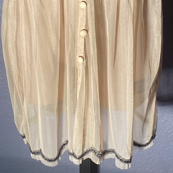 BUCKLE BLACK LABEL - NWT - tunic: sheer tan mesh s/s w gold sequins & beads - L - Picture 11 of 16